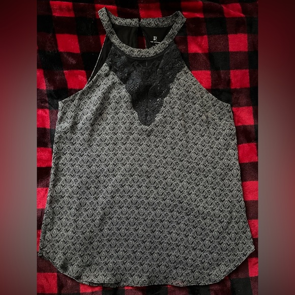 Top - Picture 3 of 3